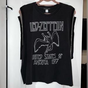 NWT Graphic Vintage Tee